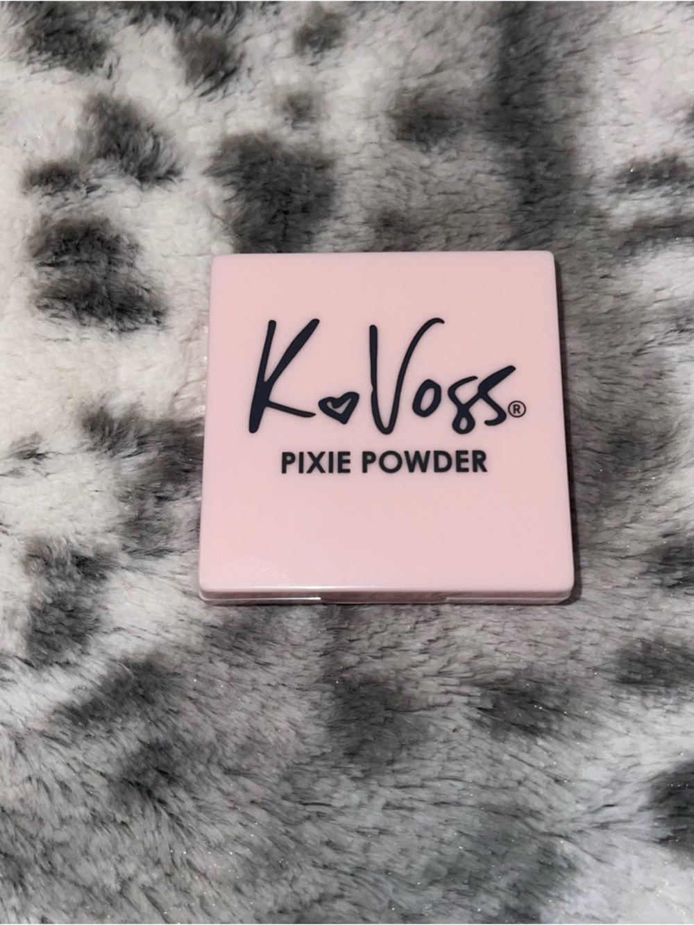 K Voss pixie Powder sample